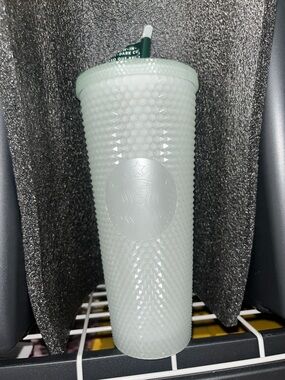 Starbucks from the Bahamas glow in dark cup perfect for your favorite drink